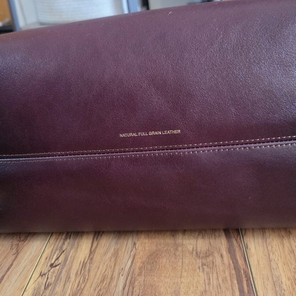 Coach Soft Empire Carryall Bag 40 - Merlot - Picture 5 of 9